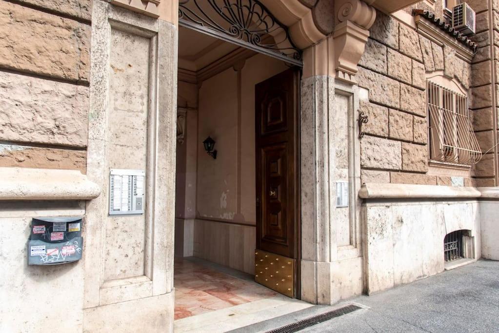 Domus Viola In San Giovanni Rom Exteriör bild